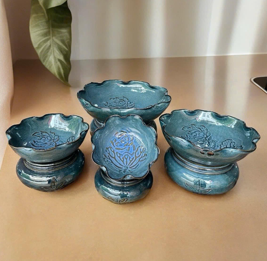 Bát tụ bảo vàng ròng